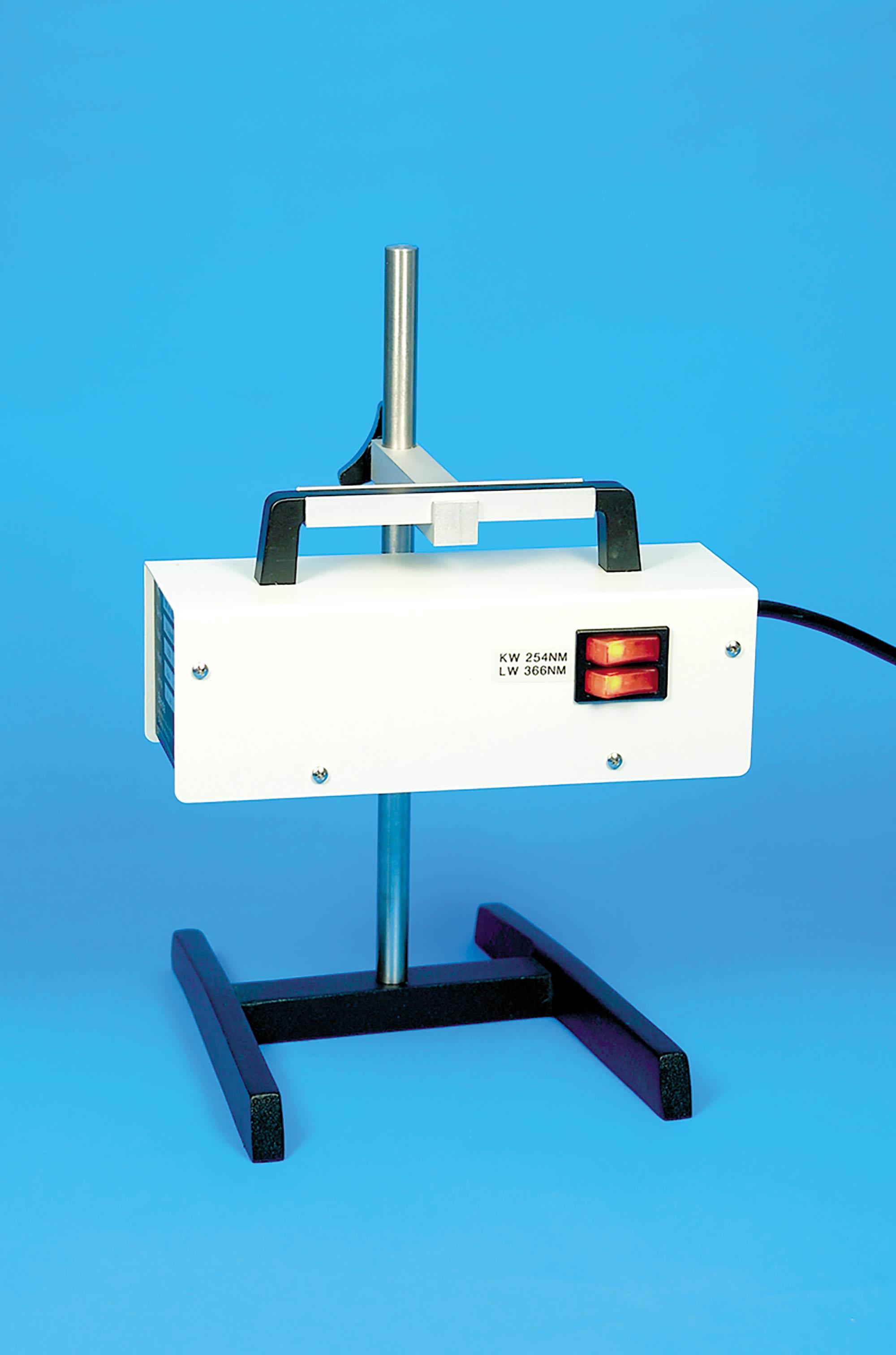 UV - Leuchte mit Handgriff Wellenbereich: 254 / 366 nm Leistung: 4 Watt Hervorragend geeignet für We